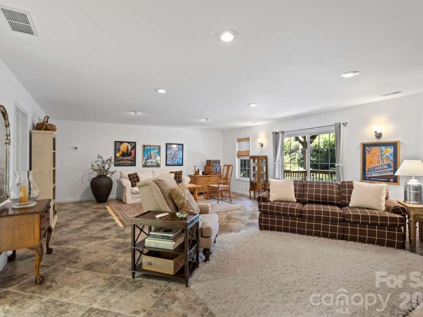 59 Old Pasture Way, Laurel Park, NC 28739.  MLS# CAR4422161, YatesRealty ID 49406. 
