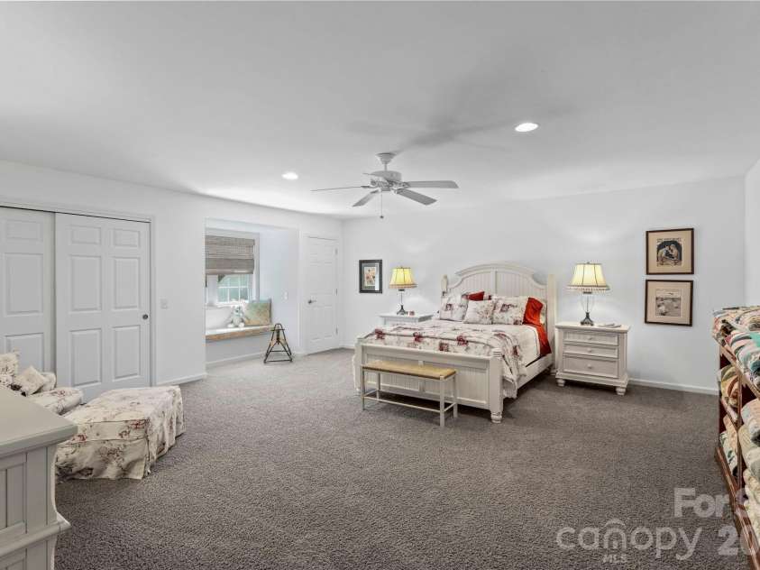 59 Old Pasture Way, Laurel Park, NC 28739.  MLS# CAR4422161, YatesRealty ID 49406. 