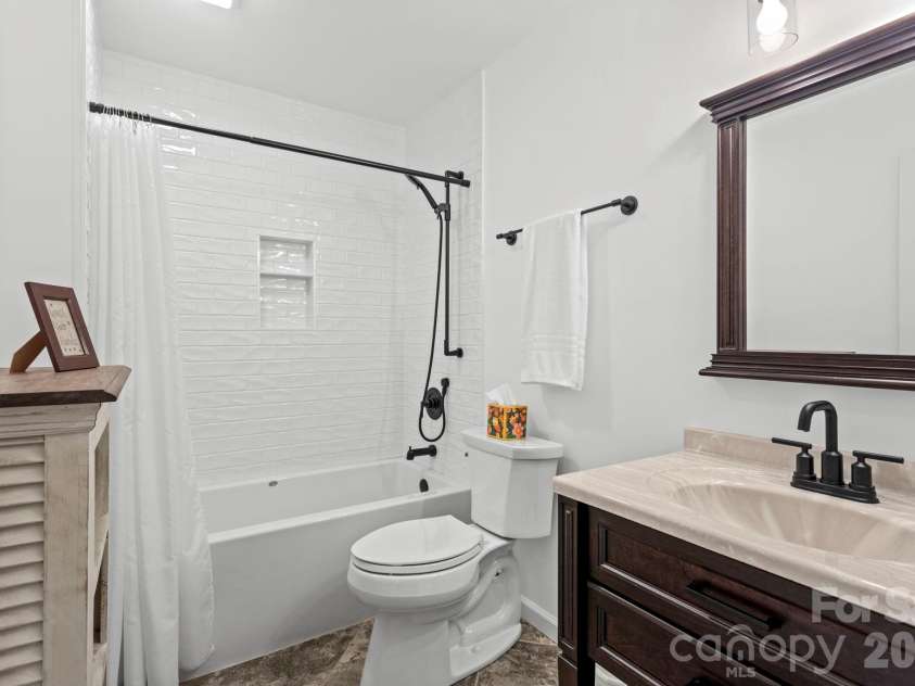 59 Old Pasture Way, Laurel Park, NC 28739.  MLS# CAR4422161, YatesRealty ID 49406. 