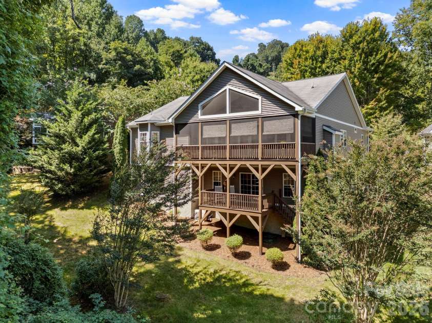 59 Old Pasture Way, Laurel Park, NC 28739.  MLS# CAR4422161, YatesRealty ID 49406. 