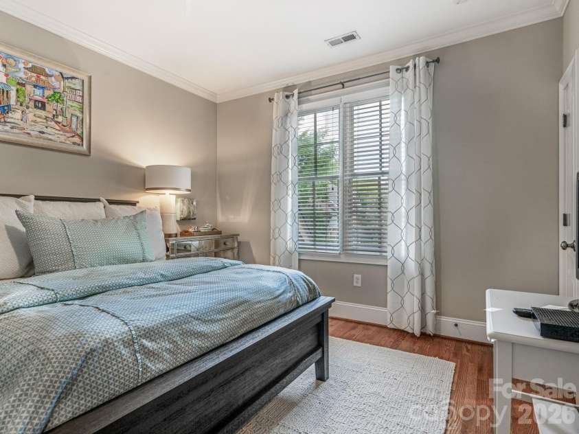 2808 Gablestone Way, Charlotte, NC 28207.  MLS# CAR4420646, YatesRealty ID 49410. 