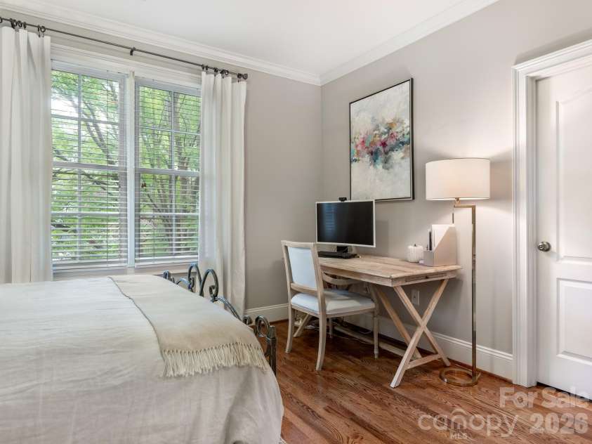 2808 Gablestone Way, Charlotte, NC 28207.  MLS# CAR4420646, YatesRealty ID 49410. 