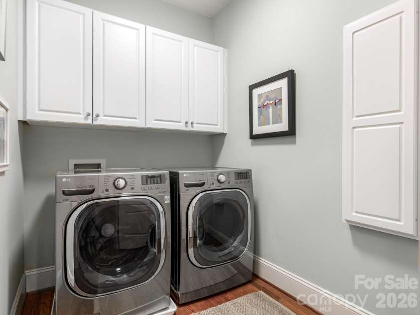 2808 Gablestone Way, Charlotte, NC 28207.  MLS# CAR4420646, YatesRealty ID 49410. 