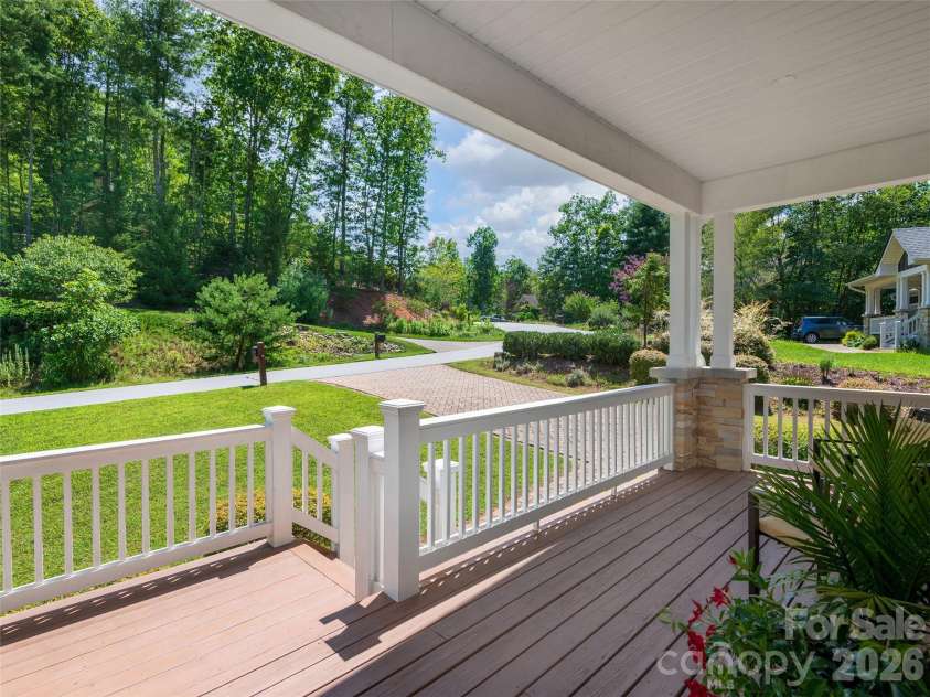 91 Greenwells Glory Drive, Biltmore Lake, NC 28715.  MLS# CAR4422496, YatesRealty ID 49412. 