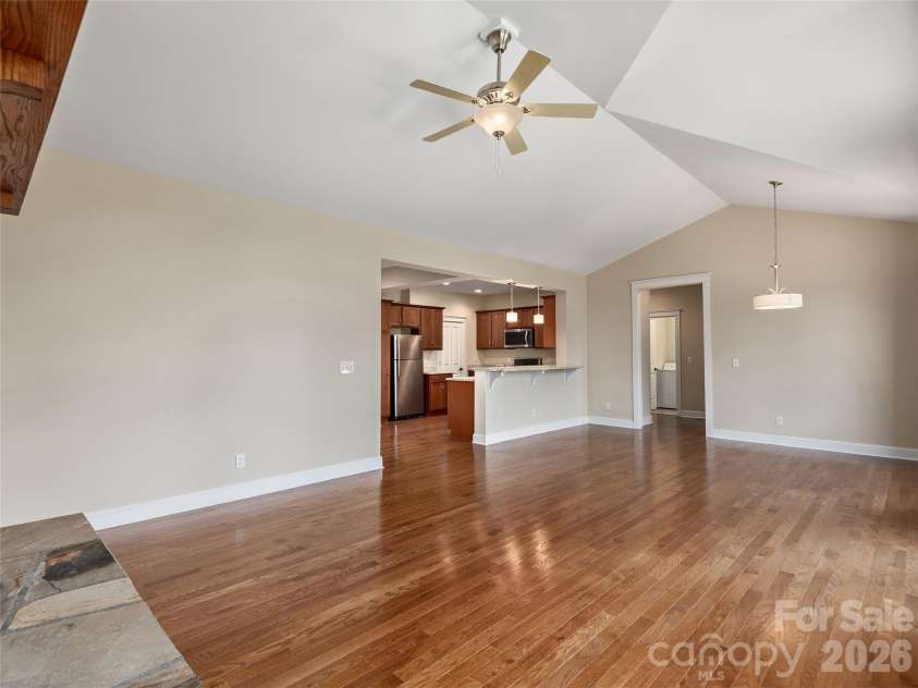 91 Greenwells Glory Drive, Biltmore Lake, NC 28715.  MLS# CAR4422496, YatesRealty ID 49412. 