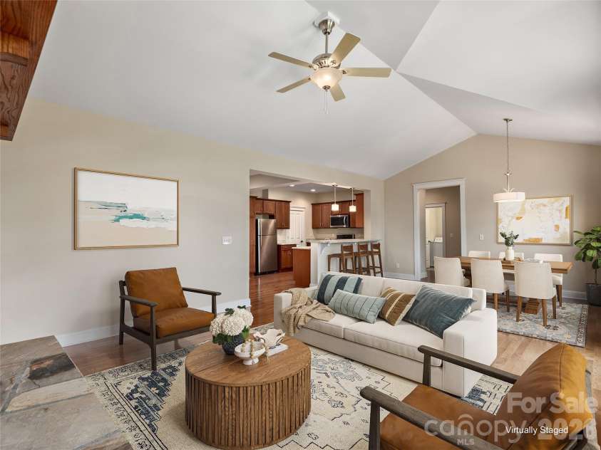 91 Greenwells Glory Drive, Biltmore Lake, NC 28715.  MLS# CAR4422496, YatesRealty ID 49412. 