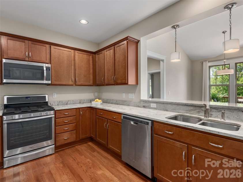 91 Greenwells Glory Drive, Biltmore Lake, NC 28715.  MLS# CAR4422496, YatesRealty ID 49412. 