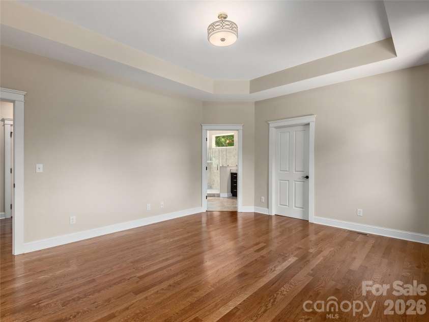 91 Greenwells Glory Drive, Biltmore Lake, NC 28715.  MLS# CAR4422496, YatesRealty ID 49412. 