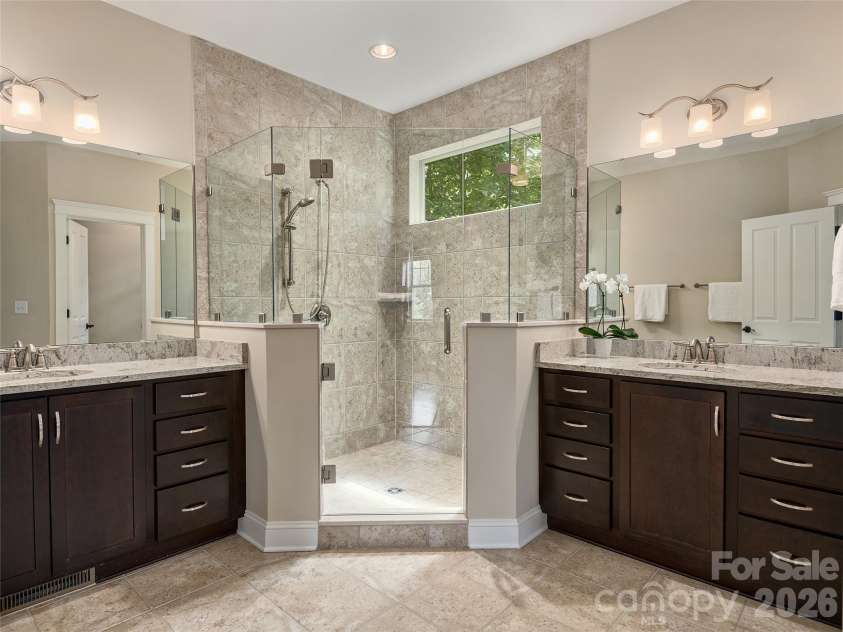91 Greenwells Glory Drive, Biltmore Lake, NC 28715.  MLS# CAR4422496, YatesRealty ID 49412. 