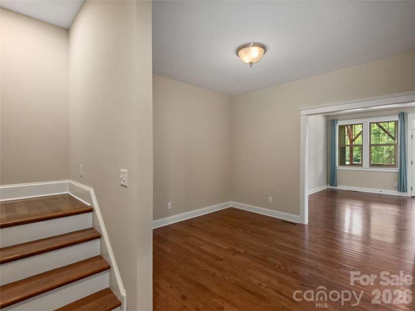 91 Greenwells Glory Drive, Biltmore Lake, NC 28715.  MLS# CAR4422496, YatesRealty ID 49412. 