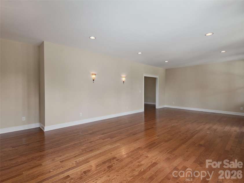 91 Greenwells Glory Drive, Biltmore Lake, NC 28715.  MLS# CAR4422496, YatesRealty ID 49412. 