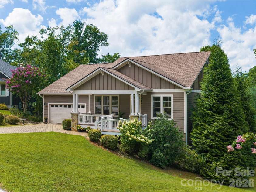 91 Greenwells Glory Drive, Biltmore Lake, NC 28715.  MLS# CAR4422496, YatesRealty ID 49412. 