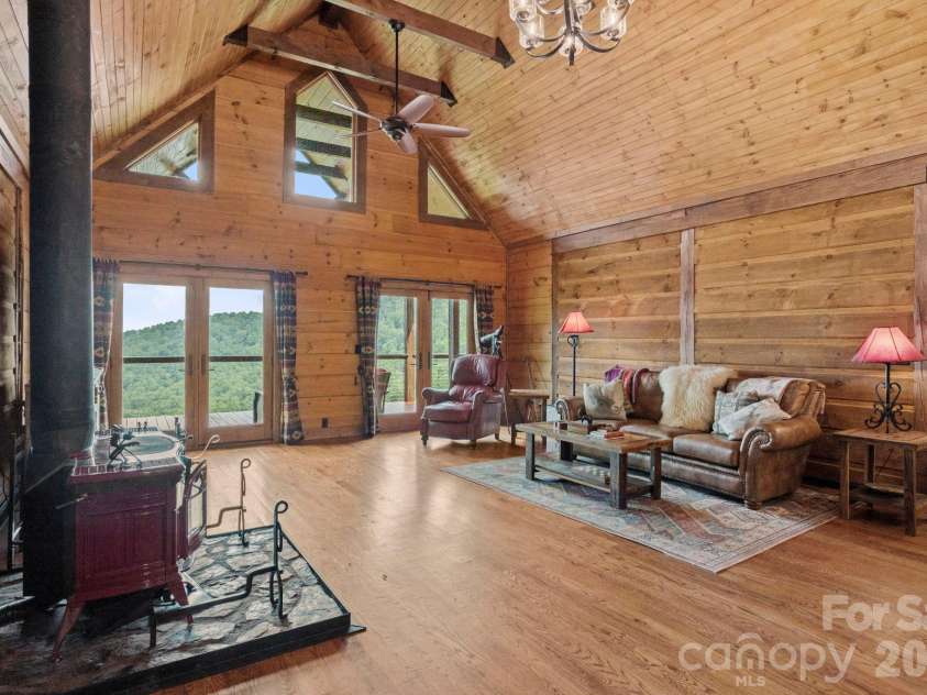 2107 Miller Mountain Road, Saluda, NC 28773.  MLS# CAR4422160, YatesRealty ID 49413. 