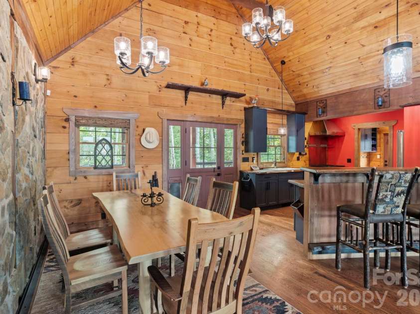 2107 Miller Mountain Road, Saluda, NC 28773.  MLS# CAR4422160, YatesRealty ID 49413. 