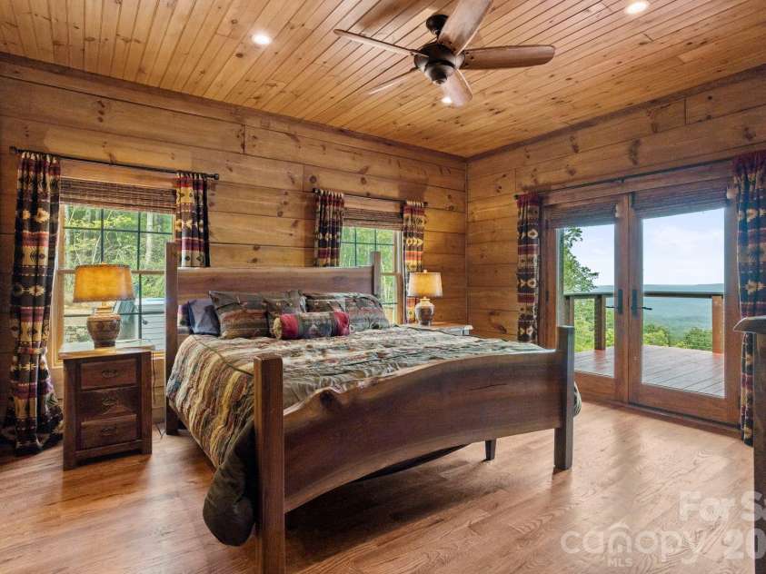2107 Miller Mountain Road, Saluda, NC 28773.  MLS# CAR4422160, YatesRealty ID 49413. 