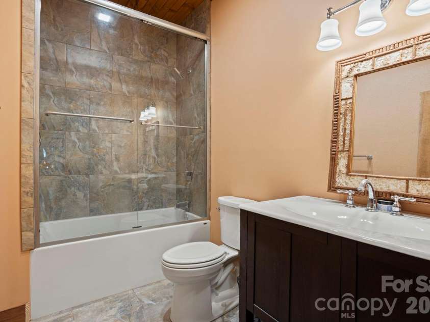 2107 Miller Mountain Road, Saluda, NC 28773.  MLS# CAR4422160, YatesRealty ID 49413. 