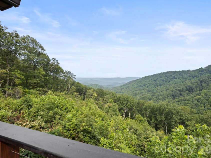 2107 Miller Mountain Road, Saluda, NC 28773.  MLS# CAR4422160, YatesRealty ID 49413. 