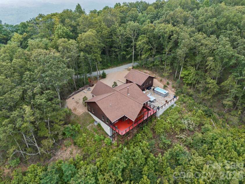 2107 Miller Mountain Road, Saluda, NC 28773.  MLS# CAR4422160, YatesRealty ID 49413. 