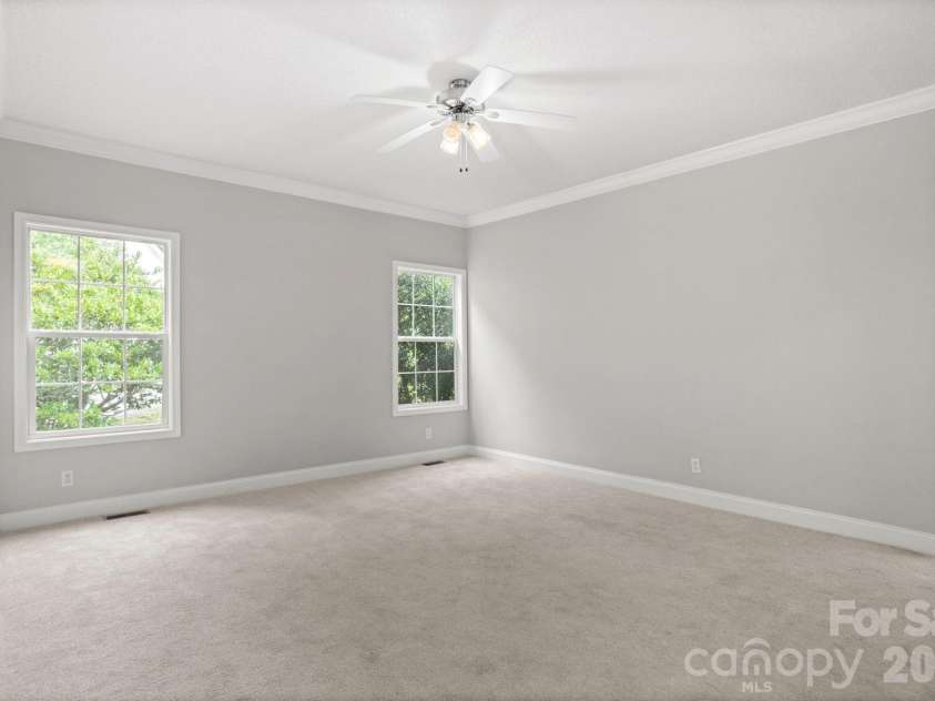 97 Meadowview Drive, Saluda, NC 28773.  MLS# CAR4422197, YatesRealty ID 49414. 