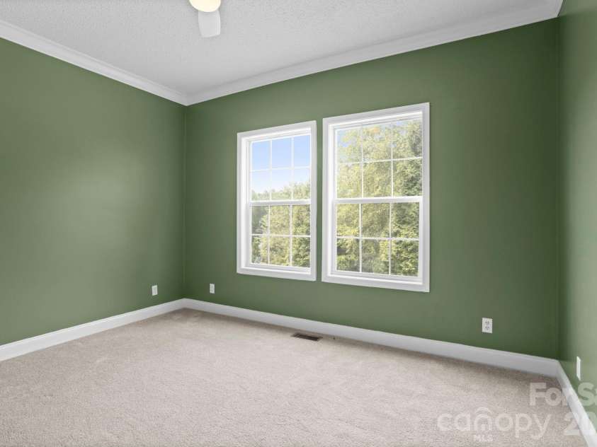 97 Meadowview Drive, Saluda, NC 28773.  MLS# CAR4422197, YatesRealty ID 49414. 