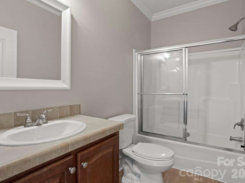 97 Meadowview Drive, Saluda, NC 28773.  MLS# CAR4422197, YatesRealty ID 49414. 