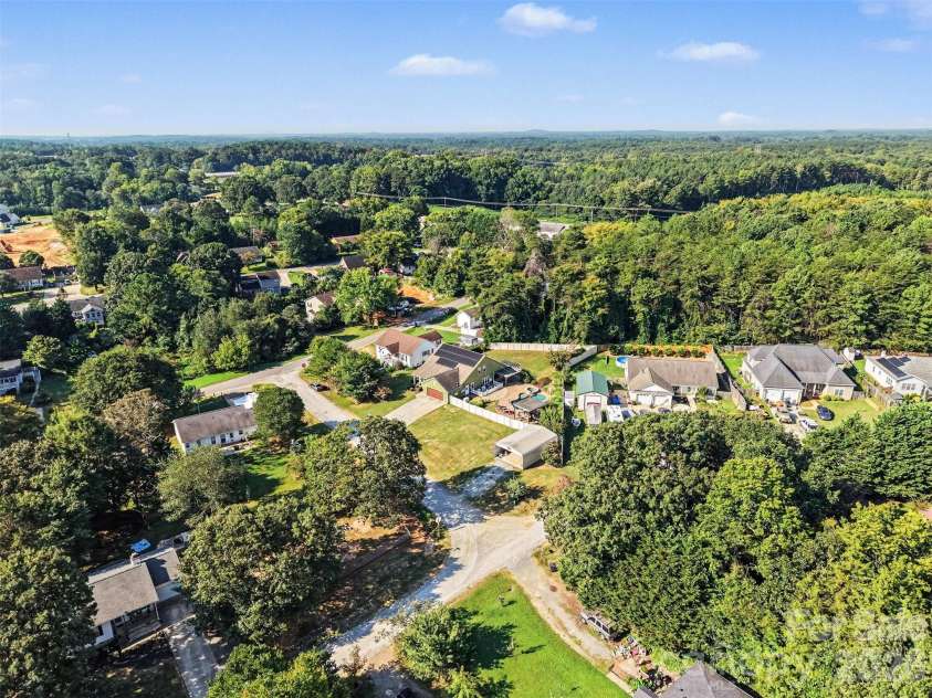3467 Judith Place, Denver, NC 28037.  MLS# CAR4422490, YatesRealty ID 49416. 