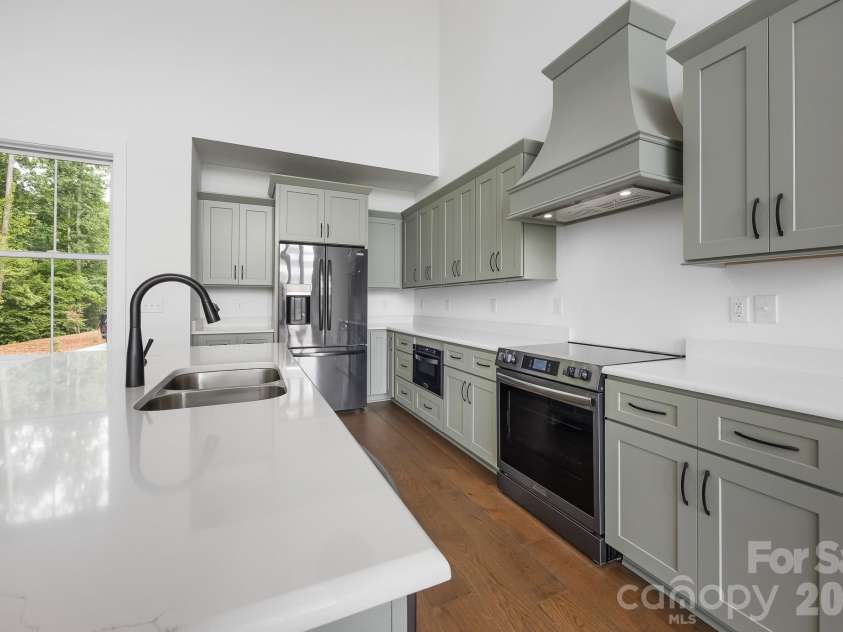 200 Ridge Road, Troy, NC 27371.  MLS# CAR4422497, YatesRealty ID 49417. Kitchen