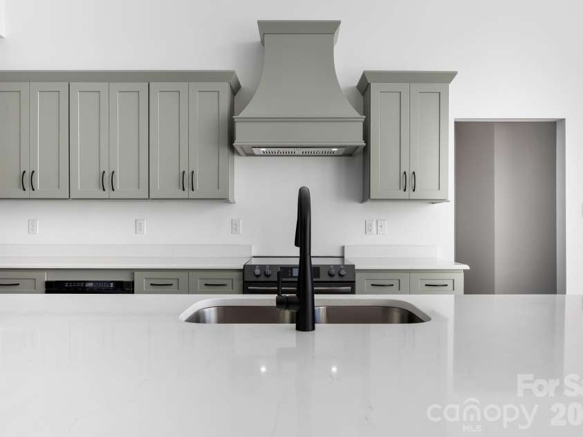 200 Ridge Road, Troy, NC 27371.  MLS# CAR4422497, YatesRealty ID 49417. Kitchen