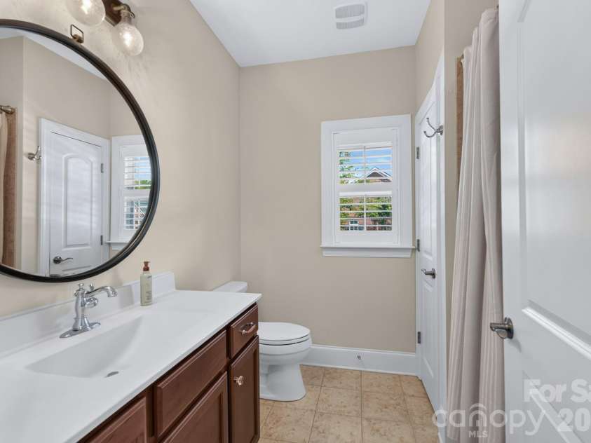 746 Balfe Drive, Rock Hill, SC 29732.  MLS# CAR4422165, YatesRealty ID 49418. Bath 2 on Main Level
