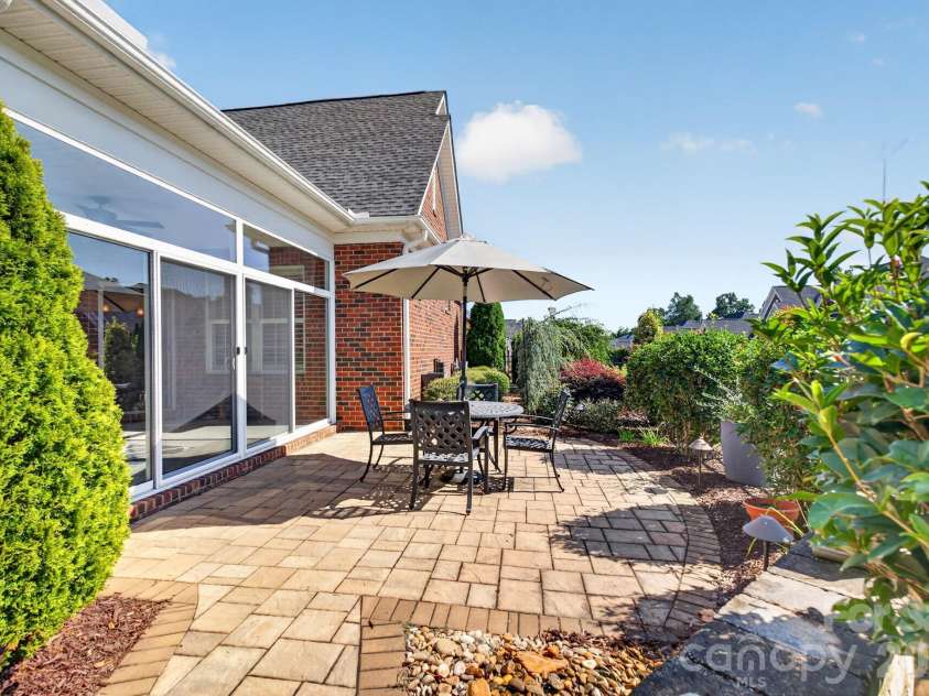 746 Balfe Drive, Rock Hill, SC 29732.  MLS# CAR4422165, YatesRealty ID 49418. Courtyard