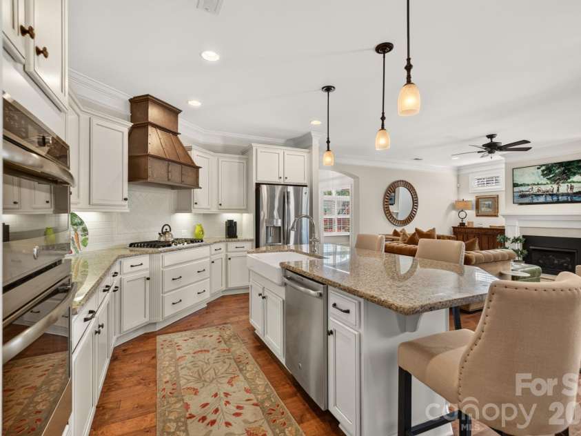 746 Balfe Drive, Rock Hill, SC 29732.  MLS# CAR4422165, YatesRealty ID 49418. Kitchen