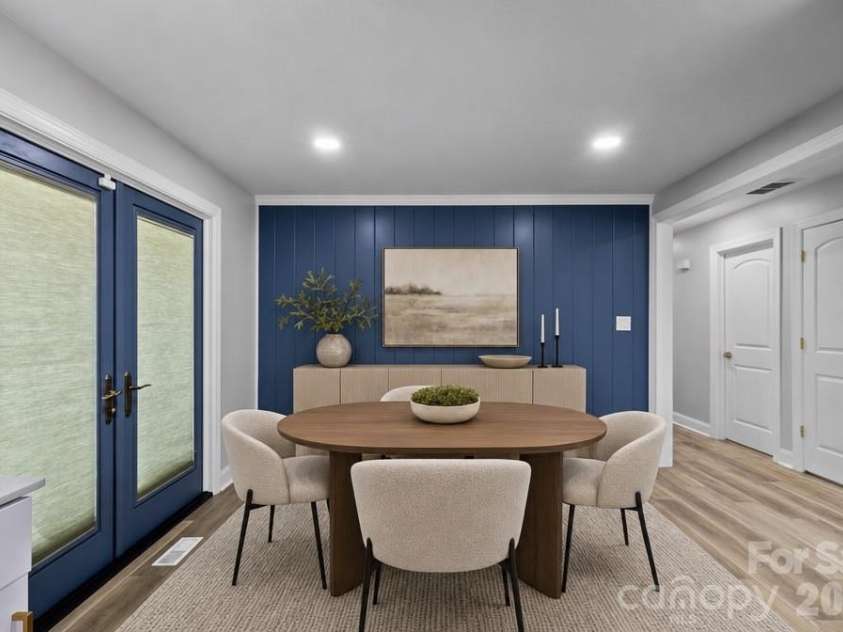 1539 Starbrook Drive, Charlotte, NC 28210.  MLS# CAR4422456, YatesRealty ID 49419. 