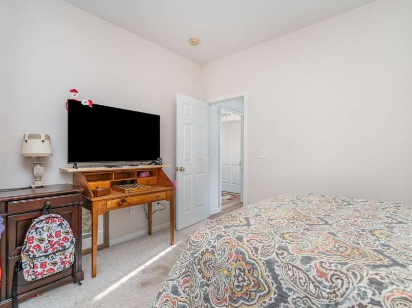 119 Ivy Creek Lane, Mooresville, NC 28115.  MLS# CAR4325305, YatesRealty ID 4942. 