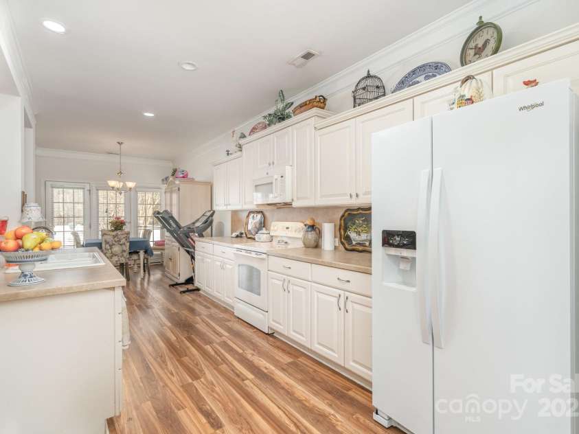 119 Ivy Creek Lane, Mooresville, NC 28115.  MLS# CAR4325305, YatesRealty ID 4942. 