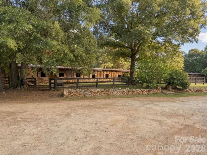 350 Vick Russell Lane, Columbus, NC 28722.  MLS# CAR4409323, YatesRealty ID 49422. 