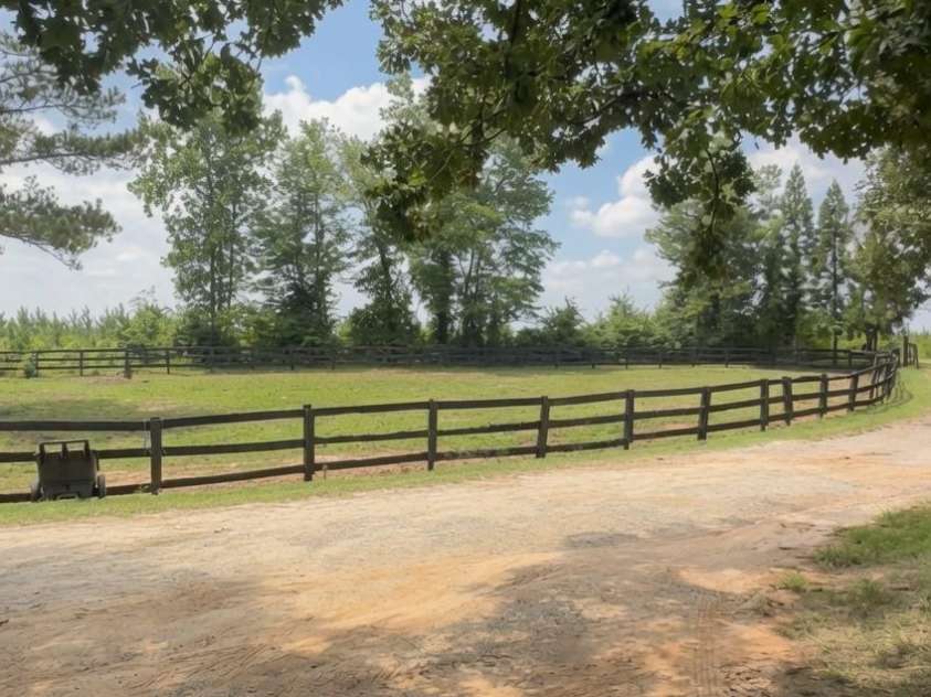 350 Vick Russell Lane, Columbus, NC 28722.  MLS# CAR4409323, YatesRealty ID 49422. 