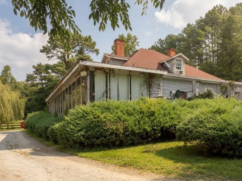 350 Vick Russell Lane, Columbus, NC 28722.  MLS# CAR4409323, YatesRealty ID 49422. 