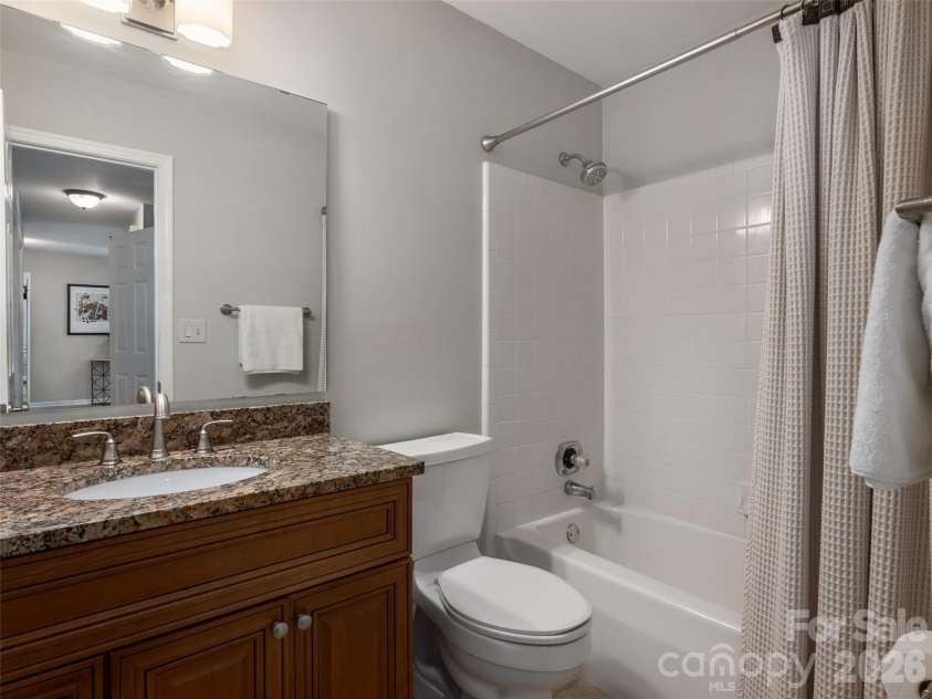 22 Southchase Drive, Fletcher, NC 28732.  MLS# CAR4422521, YatesRealty ID 49424. 