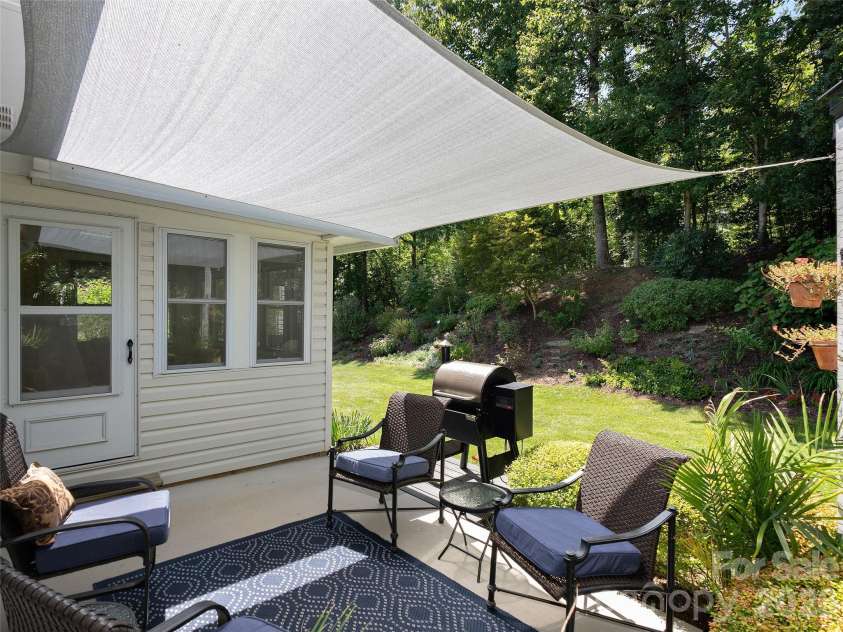 22 Southchase Drive, Fletcher, NC 28732.  MLS# CAR4422521, YatesRealty ID 49424. 