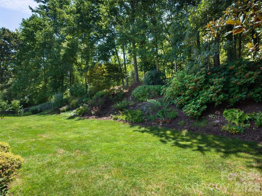 22 Southchase Drive, Fletcher, NC 28732.  MLS# CAR4422521, YatesRealty ID 49424. 
