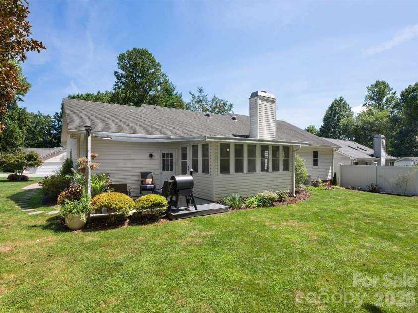 22 Southchase Drive, Fletcher, NC 28732.  MLS# CAR4422521, YatesRealty ID 49424. 