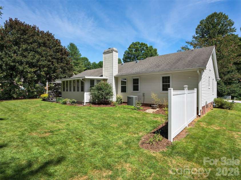 22 Southchase Drive, Fletcher, NC 28732.  MLS# CAR4422521, YatesRealty ID 49424. 