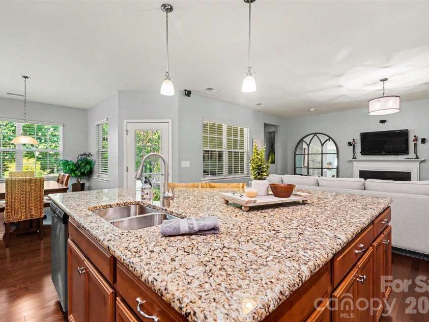 7114 Sunset Crater Place, Lancaster, SC 29720.  MLS# CAR4419131, YatesRealty ID 49425. Kitchen