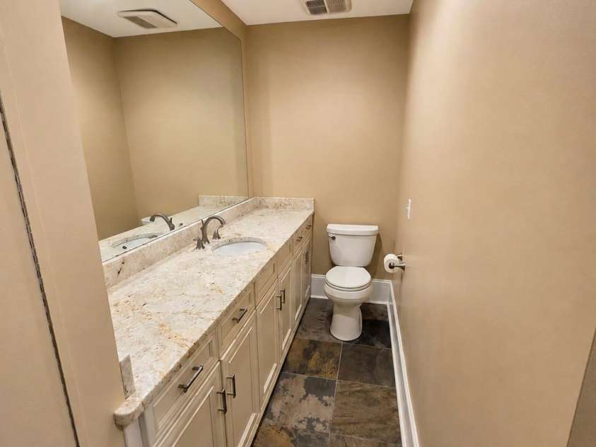 4023 8th Street Court, Hickory, NC 28601.  MLS# CAR4418532, YatesRealty ID 49426. 