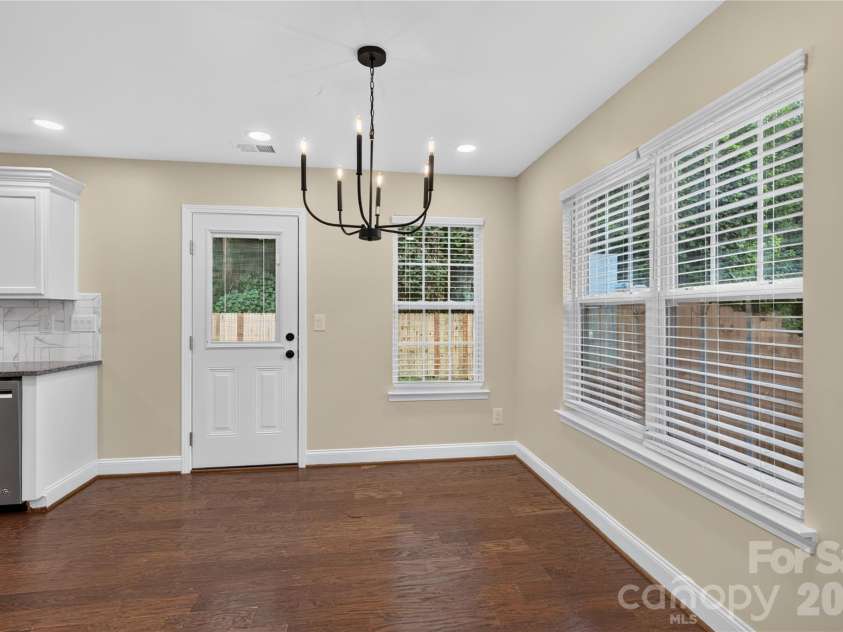 1428 Griers Grove Road, Charlotte, NC 28216.  MLS# CAR4422558, YatesRealty ID 49427. 