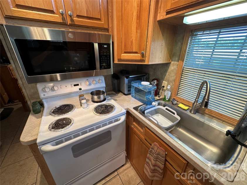 152 Cardinal Drive, New London, NC 28127.  MLS# CAR4420873, YatesRealty ID 49429. 