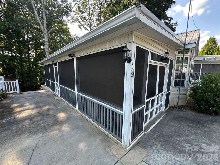 152 Cardinal Drive, New London, NC 28127.  MLS# CAR4420873, YatesRealty ID 49429. 