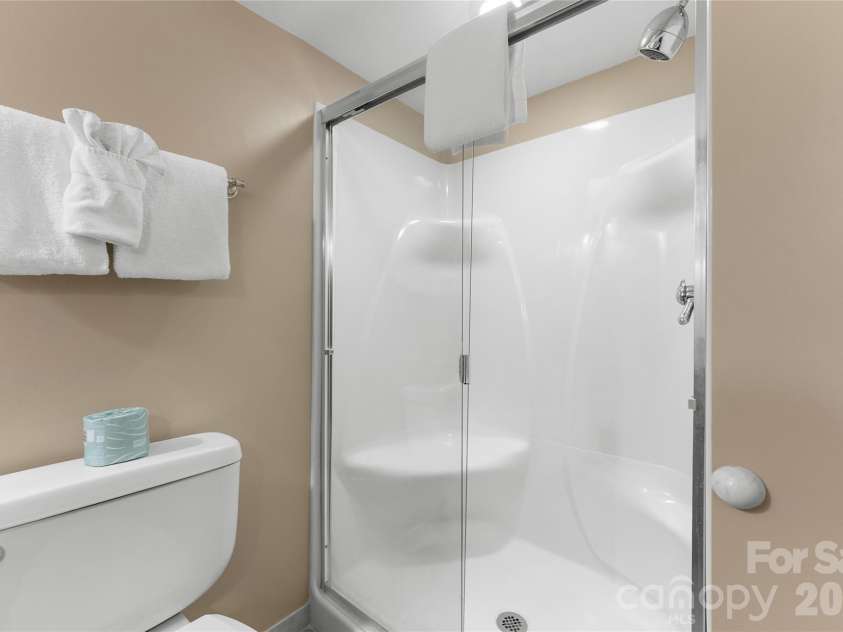 314 Bowling Park Road, Asheville, NC 28803.  MLS# CAR4342255, YatesRealty ID 4943. 