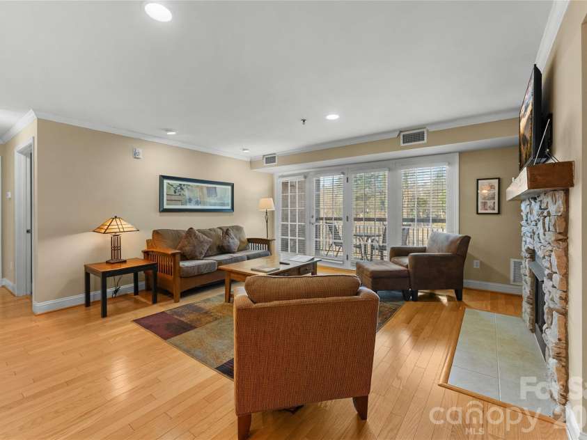 314 Bowling Park Road, Asheville, NC 28803.  MLS# CAR4342255, YatesRealty ID 4943. 