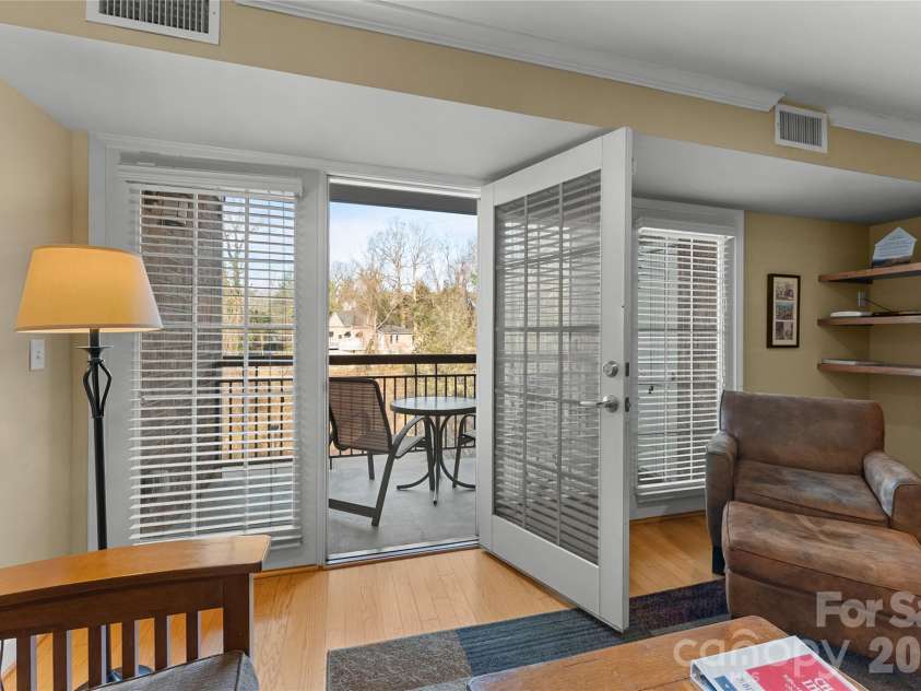 314 Bowling Park Road, Asheville, NC 28803.  MLS# CAR4342255, YatesRealty ID 4943. 